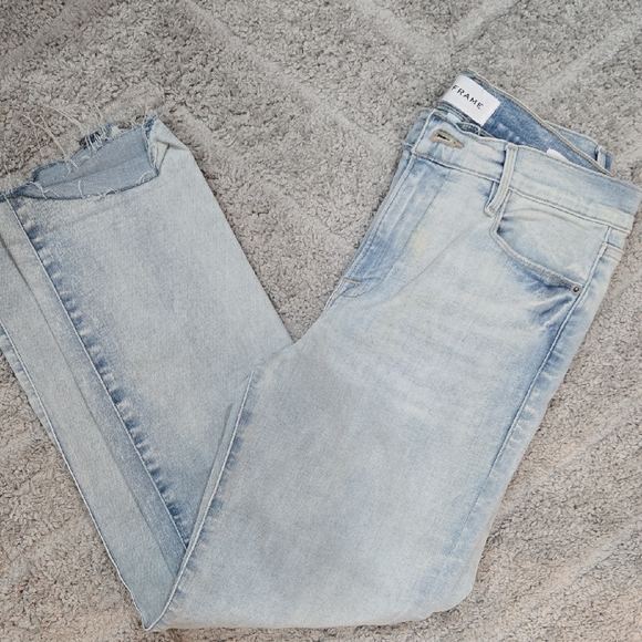 FRAME Light Wash Straight Leg Jeans - Picture 6 of 6